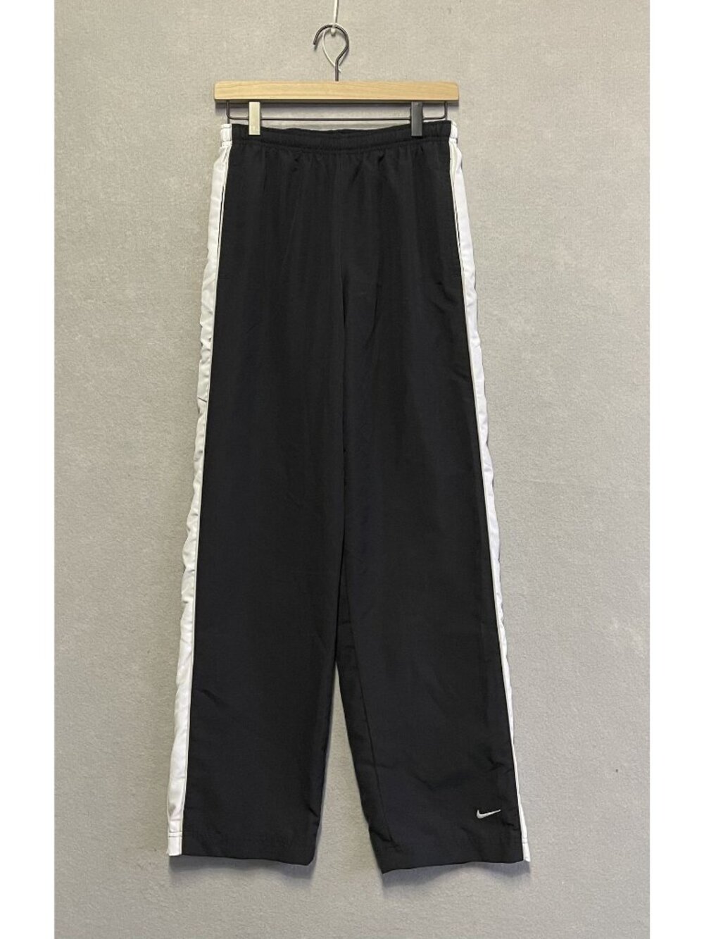 Nike Womens Y2K Track Pants Black/White Side Stripes Small - Picture 1 of 7